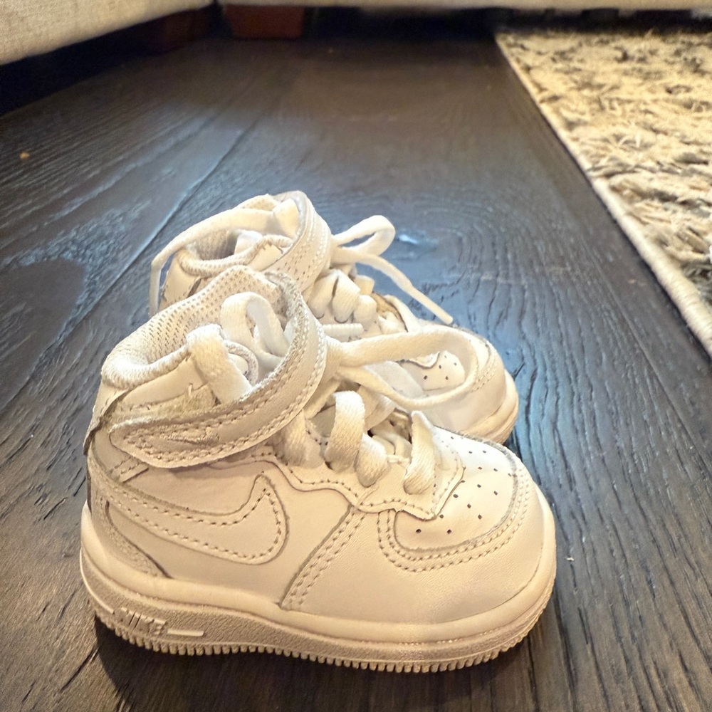 Nike Court Burrough Mid 2 Baby Shoes